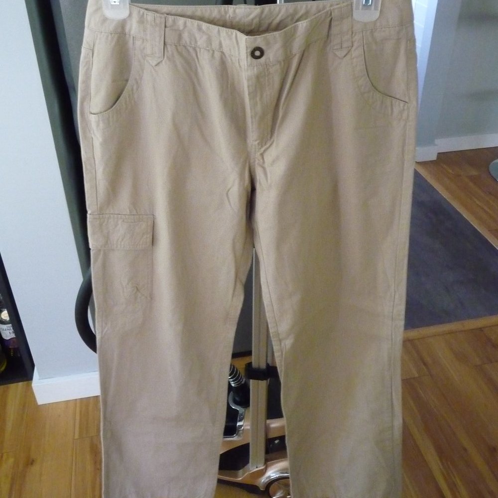 IZOD WOMENS TAN COTTON HIGH RISE  STRAIGTH LEG CARGO PANTS SIDE BACK POCKETS  L